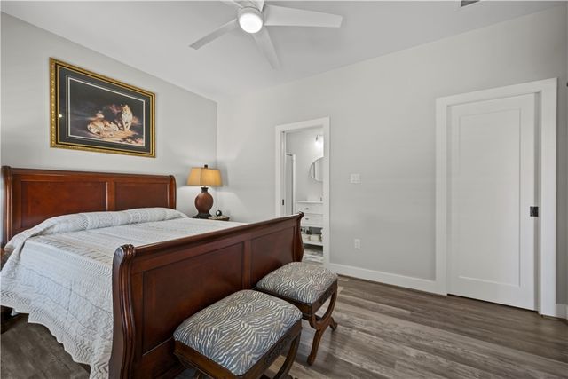 60 Magnolia, Rockport, TX 78382