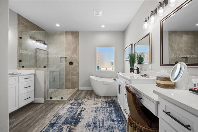 60 Magnolia, Rockport, TX 78382