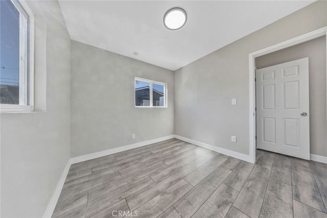 1202 E 76th Street, Los Angeles, CA 90001