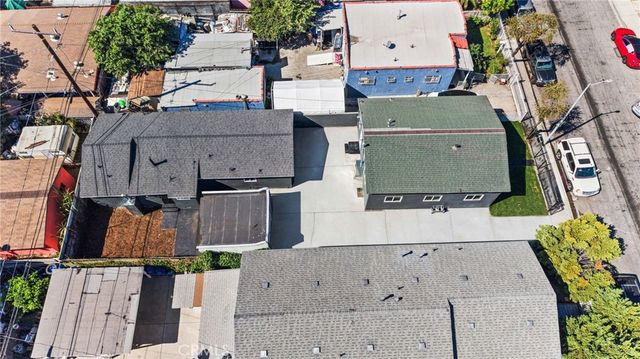 1202 E 76th Street, Los Angeles, CA 90001