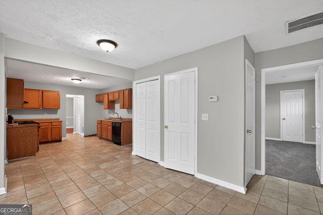 2750 Thornbury Way, South Fulton, GA 30349