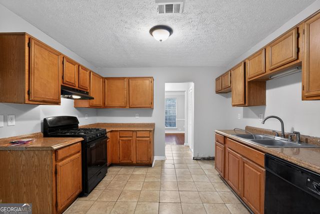 2750 Thornbury Way, South Fulton, GA 30349