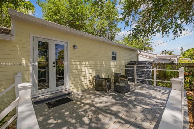 6382 SW 38th St, Miami, FL 33155