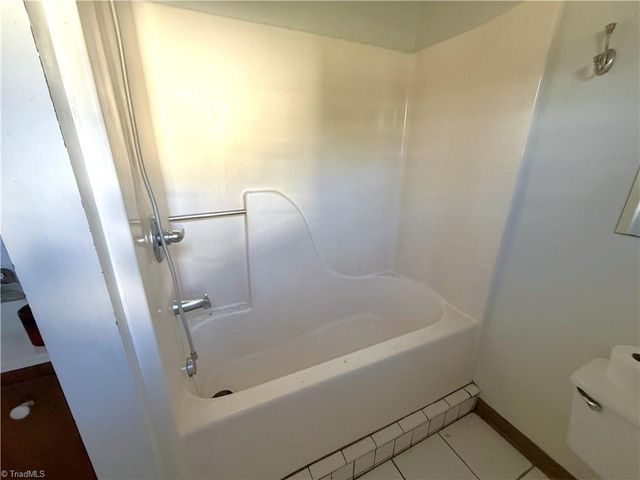 3065 Greenhouse Road, Winston-salem, NC 27127