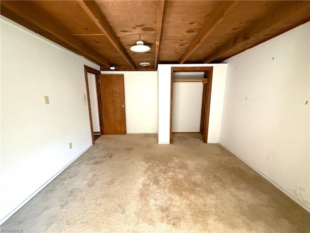 3065 Greenhouse Road, Winston-salem, NC 27127