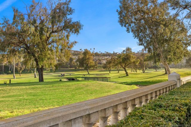 7437 Avenida De Palais, Carlsbad, CA 92009