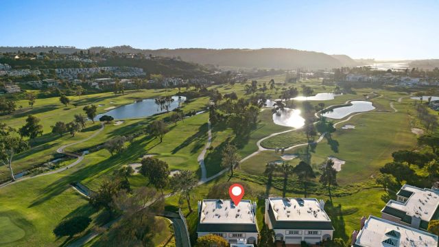 7437 Avenida De Palais, Carlsbad, CA 92009