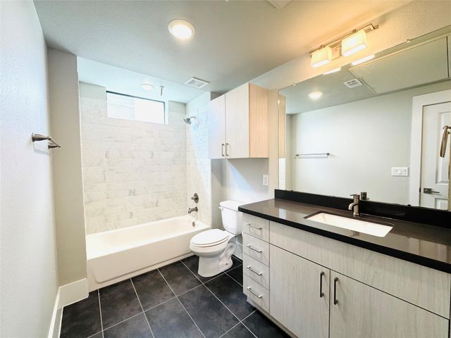 2401 Crawford Street B205, Houston, TX 77004