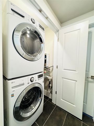 2401 Crawford Street B205, Houston, TX 77004