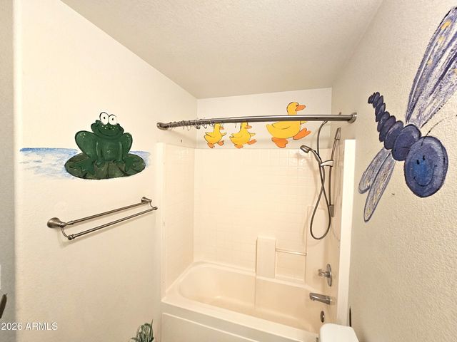 4135 E PINTO Lane, Phoenix, AZ 85050