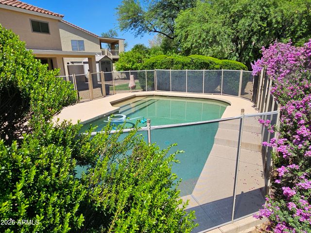 4135 E PINTO Lane, Phoenix, AZ 85050