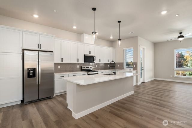 6609 S 128th Street, Seattle, WA 98178