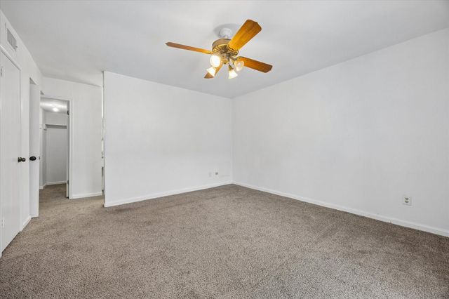 840 Threadneedle Street 207, Houston, TX 77079