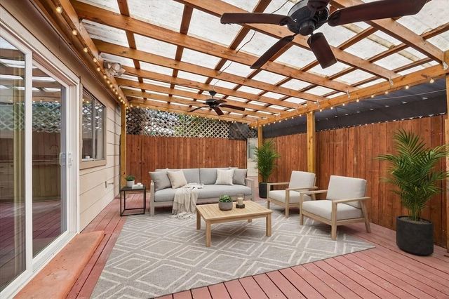 840 Threadneedle Street 207, Houston, TX 77079