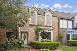840 Threadneedle Street 207, Houston, TX 77079