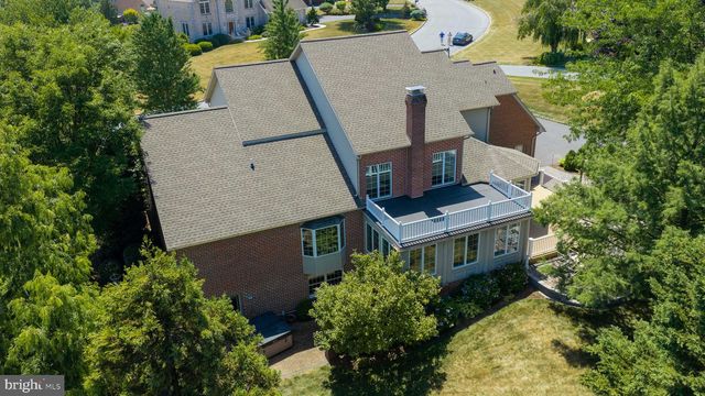 6 HIGHLAND DR, Palmyra, PA 17078