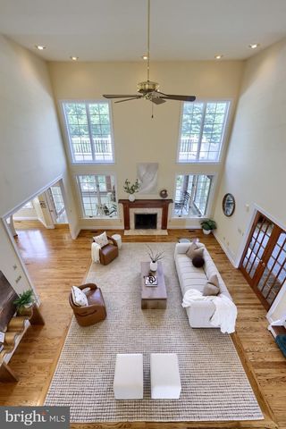 6 HIGHLAND DR, Palmyra, PA 17078