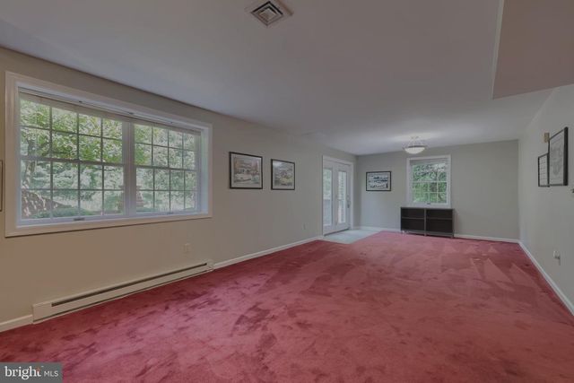 6 HIGHLAND DR, Palmyra, PA 17078