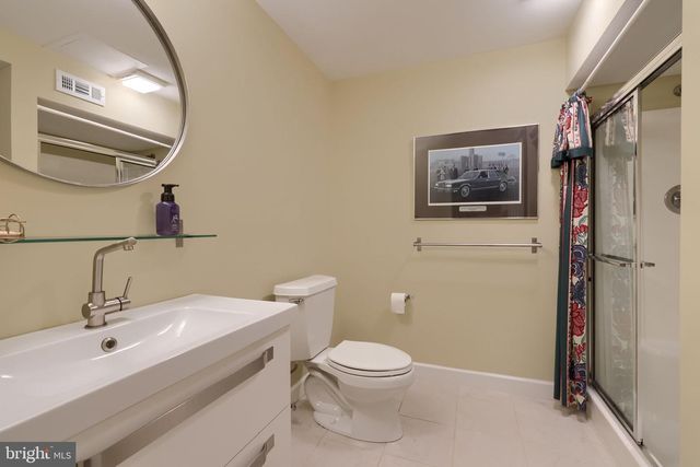 6 HIGHLAND DR, Palmyra, PA 17078