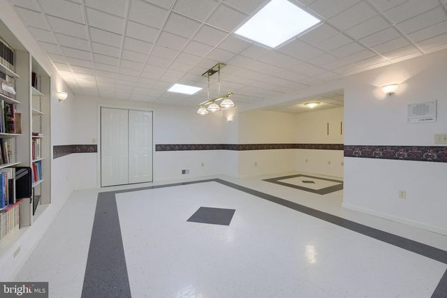 6 HIGHLAND DR, Palmyra, PA 17078