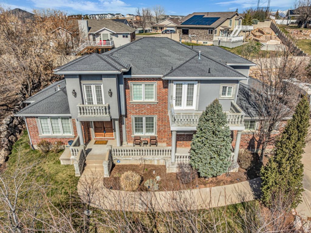 1911 E DEERE VALLEY DR, Layton, UT 84040