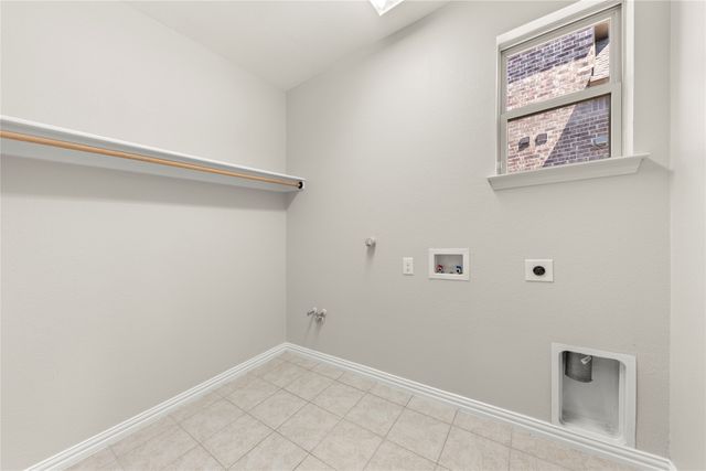 740 Sundrop Drive, Little Elm, TX 75068