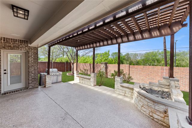 740 Sundrop Drive, Little Elm, TX 75068