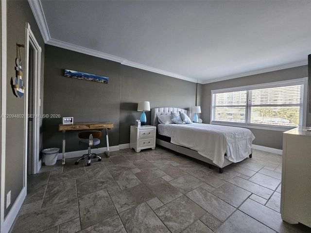 2900 NE 30th Street H3, Fort Lauderdale, FL 33306