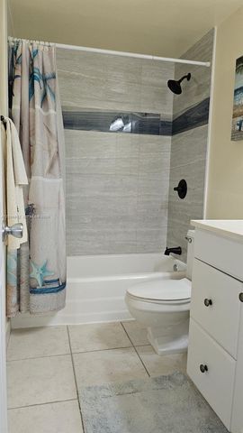 2900 NE 30th Street H3, Fort Lauderdale, FL 33306