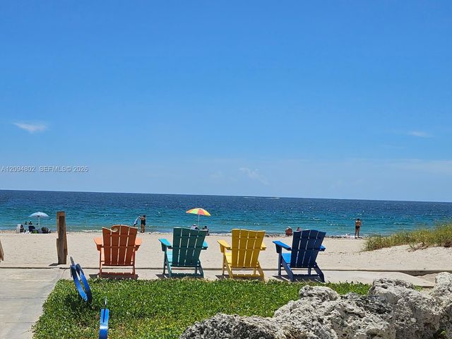 2900 NE 30th Street H3, Fort Lauderdale, FL 33306