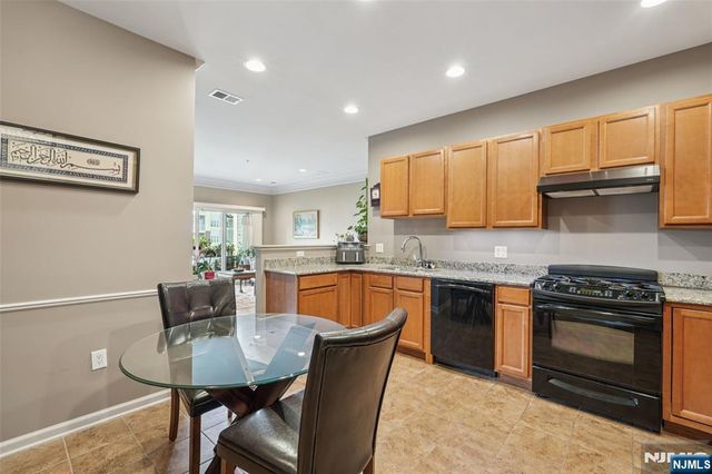 2217 Warrens Way, Wanaque, NJ 07465