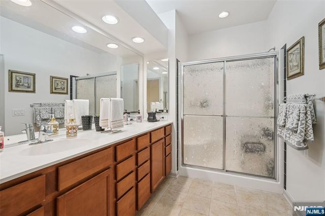 2217 Warrens Way, Wanaque, NJ 07465