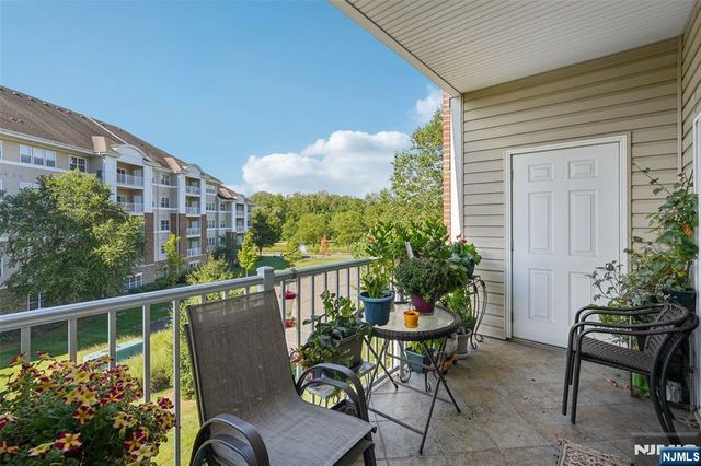 2217 Warrens Way, Wanaque, NJ 07465