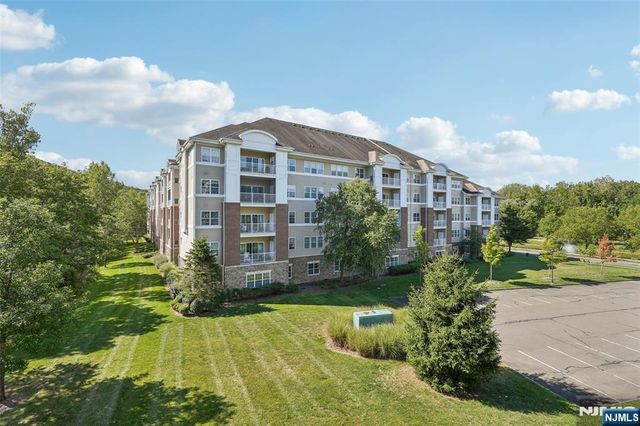 2217 Warrens Way, Wanaque, NJ 07465