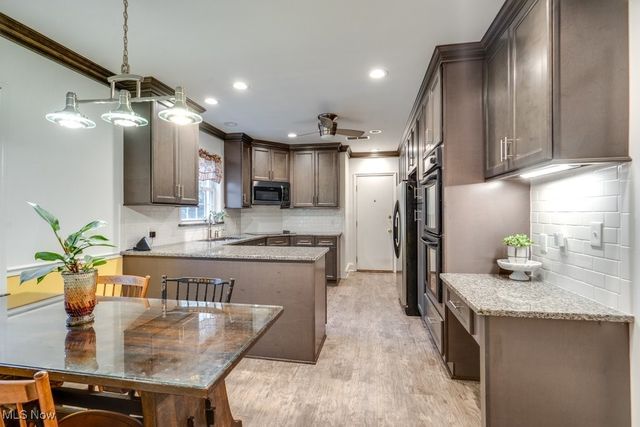 505 Ridgecrest Road, Akron, OH 44303