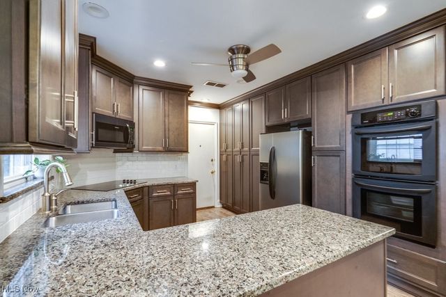 505 Ridgecrest Road, Akron, OH 44303