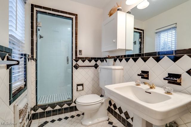 505 Ridgecrest Road, Akron, OH 44303