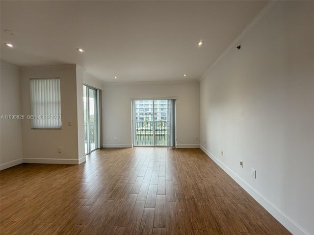 3245 NE 184th Street 13405, Aventura, FL 33160