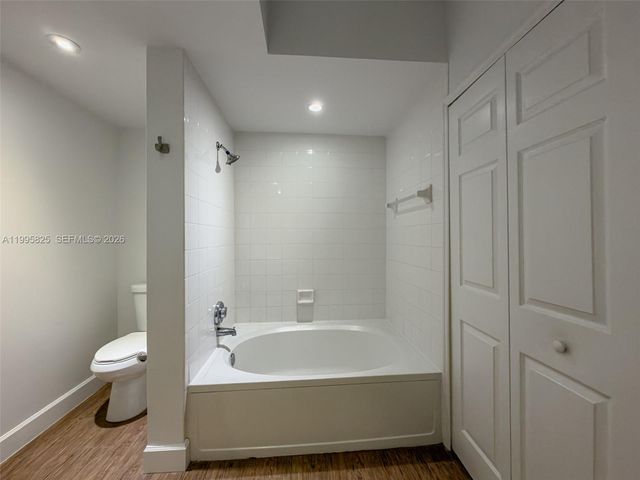 3245 NE 184th Street 13405, Aventura, FL 33160
