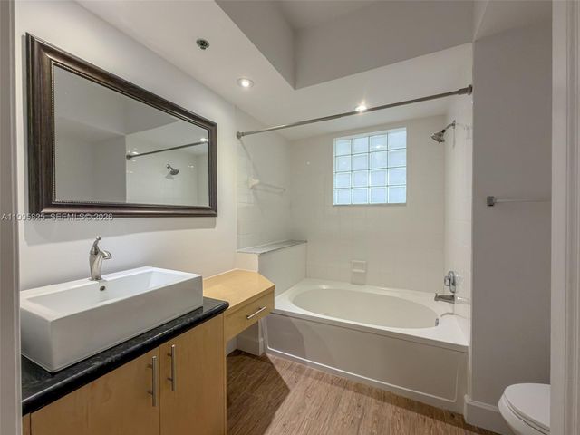 3245 NE 184th Street 13405, Aventura, FL 33160