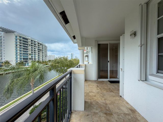 3245 NE 184th Street 13405, Aventura, FL 33160