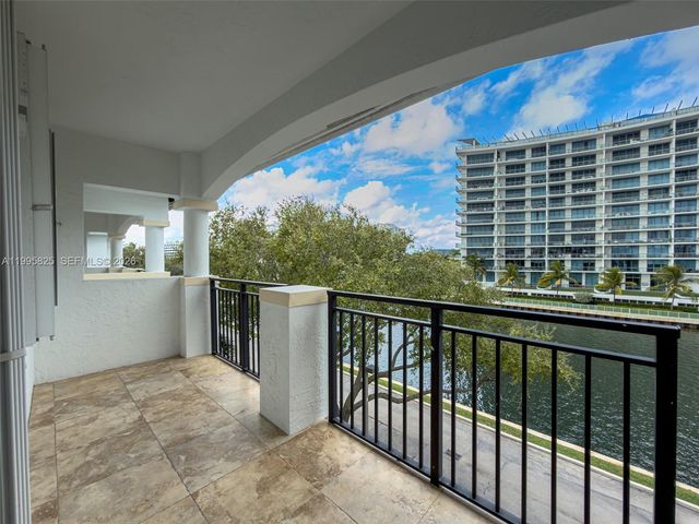 3245 NE 184th Street 13405, Aventura, FL 33160