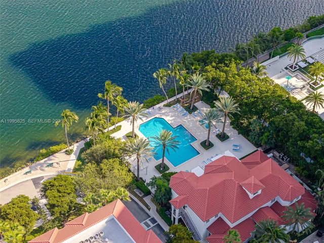 3245 NE 184th Street 13405, Aventura, FL 33160