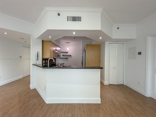 3245 NE 184th Street 13405, Aventura, FL 33160