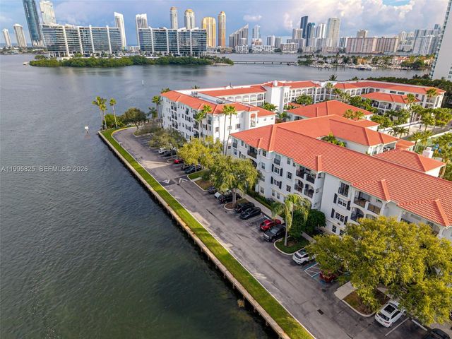 3245 NE 184th Street 13405, Aventura, FL 33160