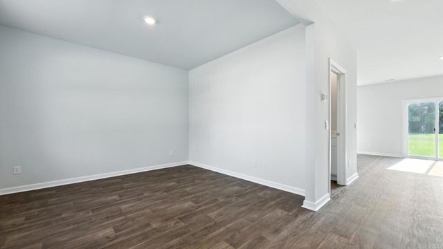 153 Cantley Way, Holly Hill, SC 29059