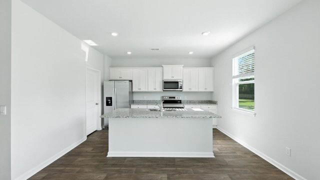 153 Cantley Way, Holly Hill, SC 29059