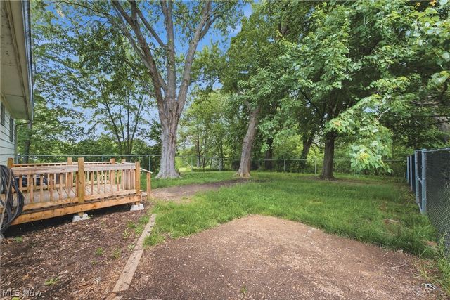 1965 Koons Road, North Canton, OH 44720