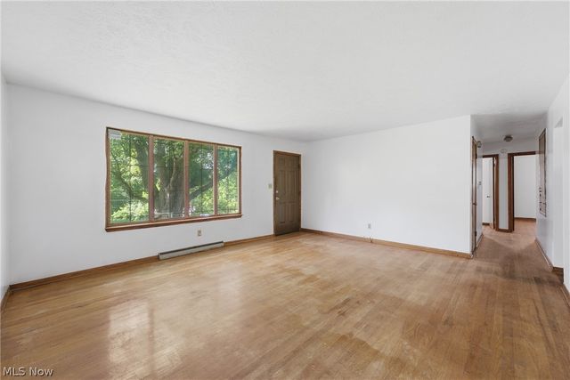 1965 Koons Road, North Canton, OH 44720