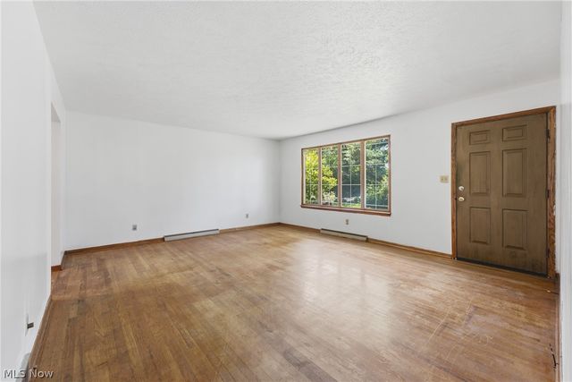 1965 Koons Road, North Canton, OH 44720